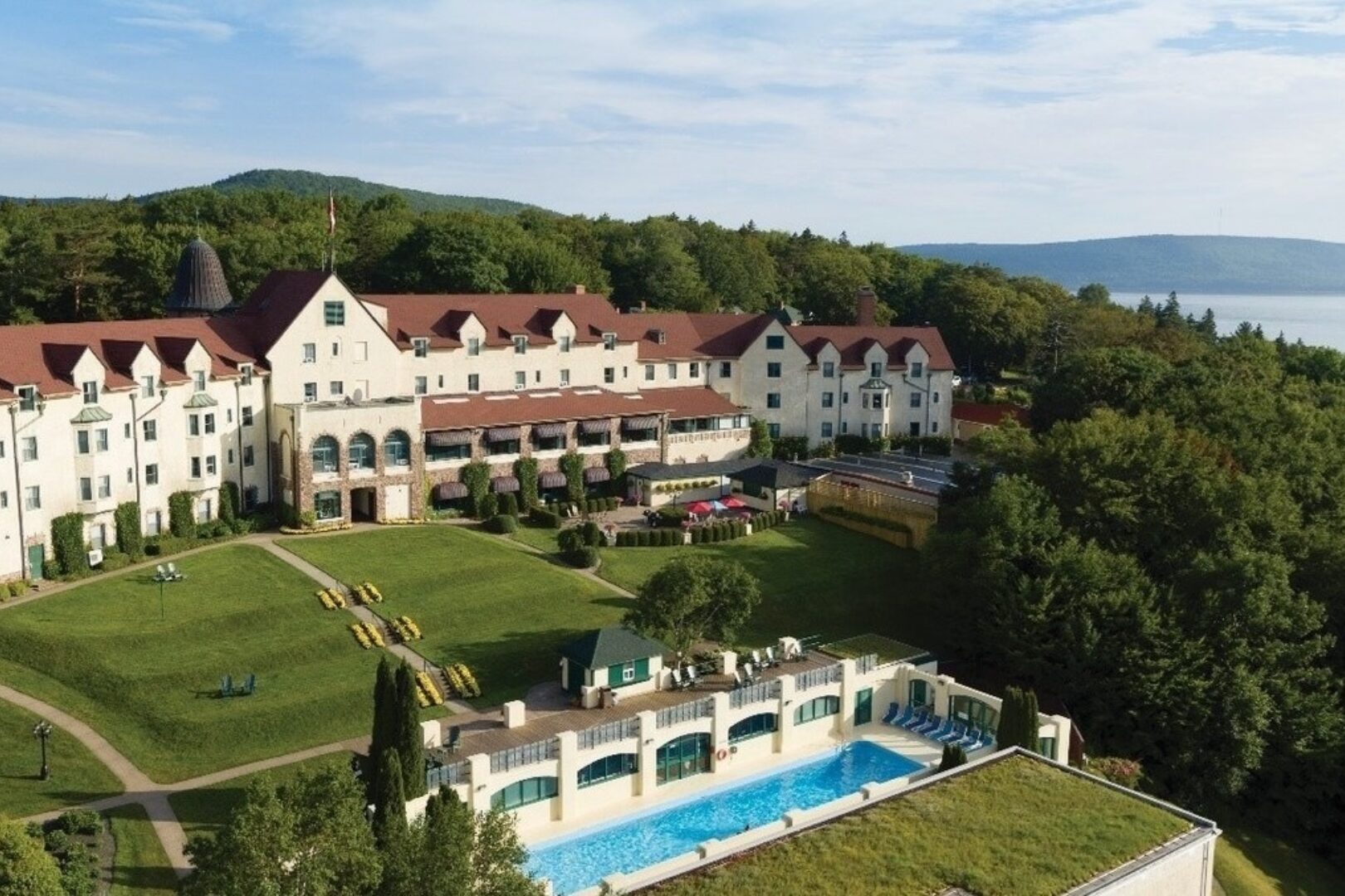 Digby Pines Golf Resort Spa Nova Scotia s Iconic Digby Pines G